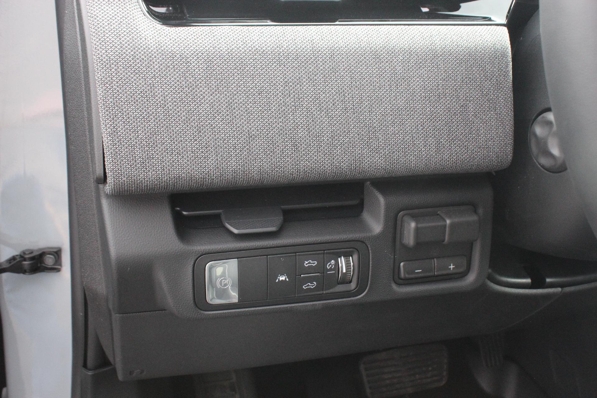 2026 GMC Sierra EV Vehicle Photo in AURORA, CO 80012-4011