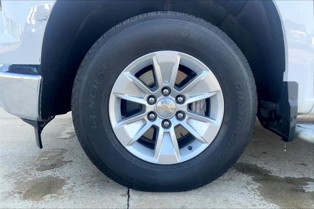 2024 Chevrolet Silverado 1500 Vehicle Photo in TOPEKA, KS 66609-0000