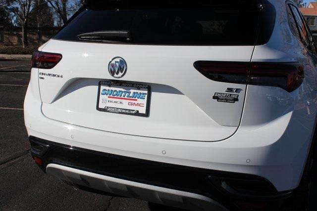 2022 Buick Envision Vehicle Photo in AURORA, CO 80012-4011