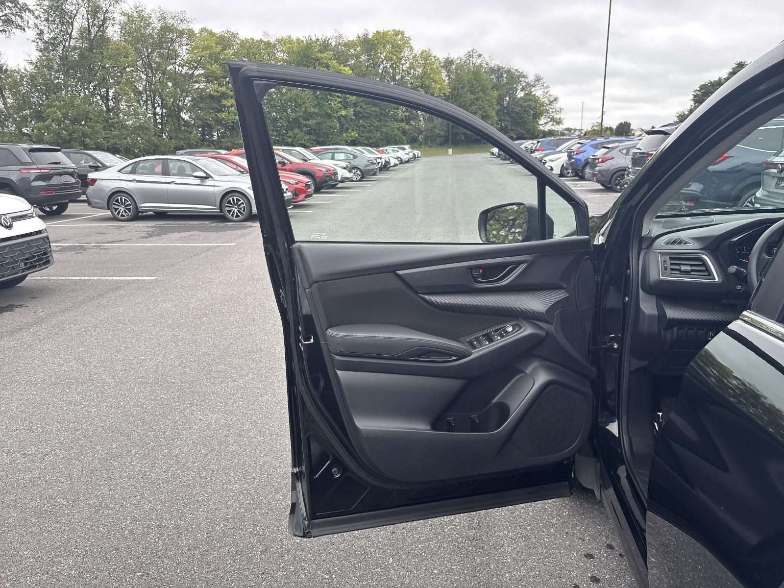 2023 Subaru Ascent Vehicle Photo in Mechanicsburg, PA 17050