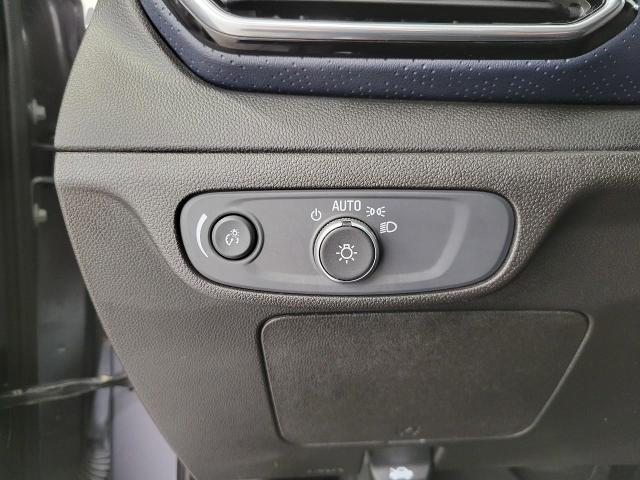 2022 Chevrolet Bolt EUV Vehicle Photo in NEENAH, WI 54956-2243
