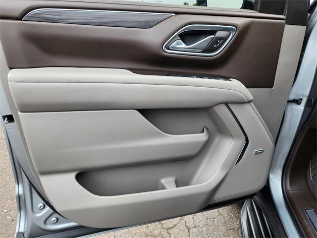 2024 GMC Yukon XL Vehicle Photo in AURORA, CO 80012-4011