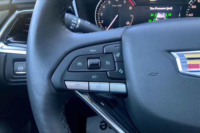 2025 Cadillac XT6 Vehicle Photo in KANSAS CITY, MO 64114-4545