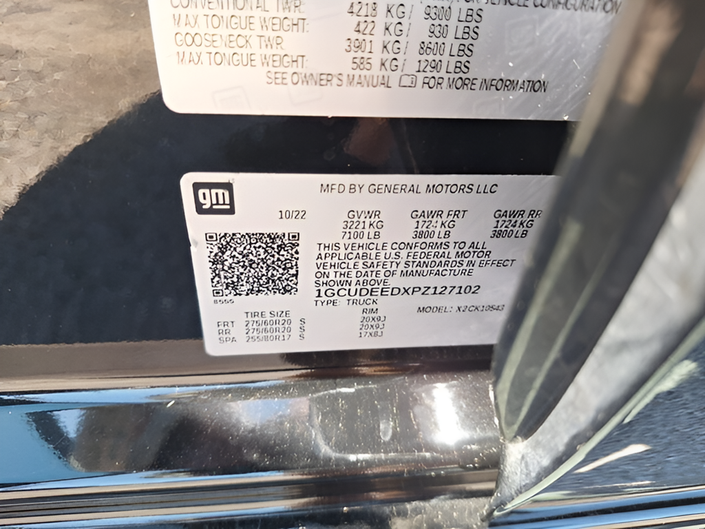 2023 Chevrolet Silverado 1500 photo 32 of 33