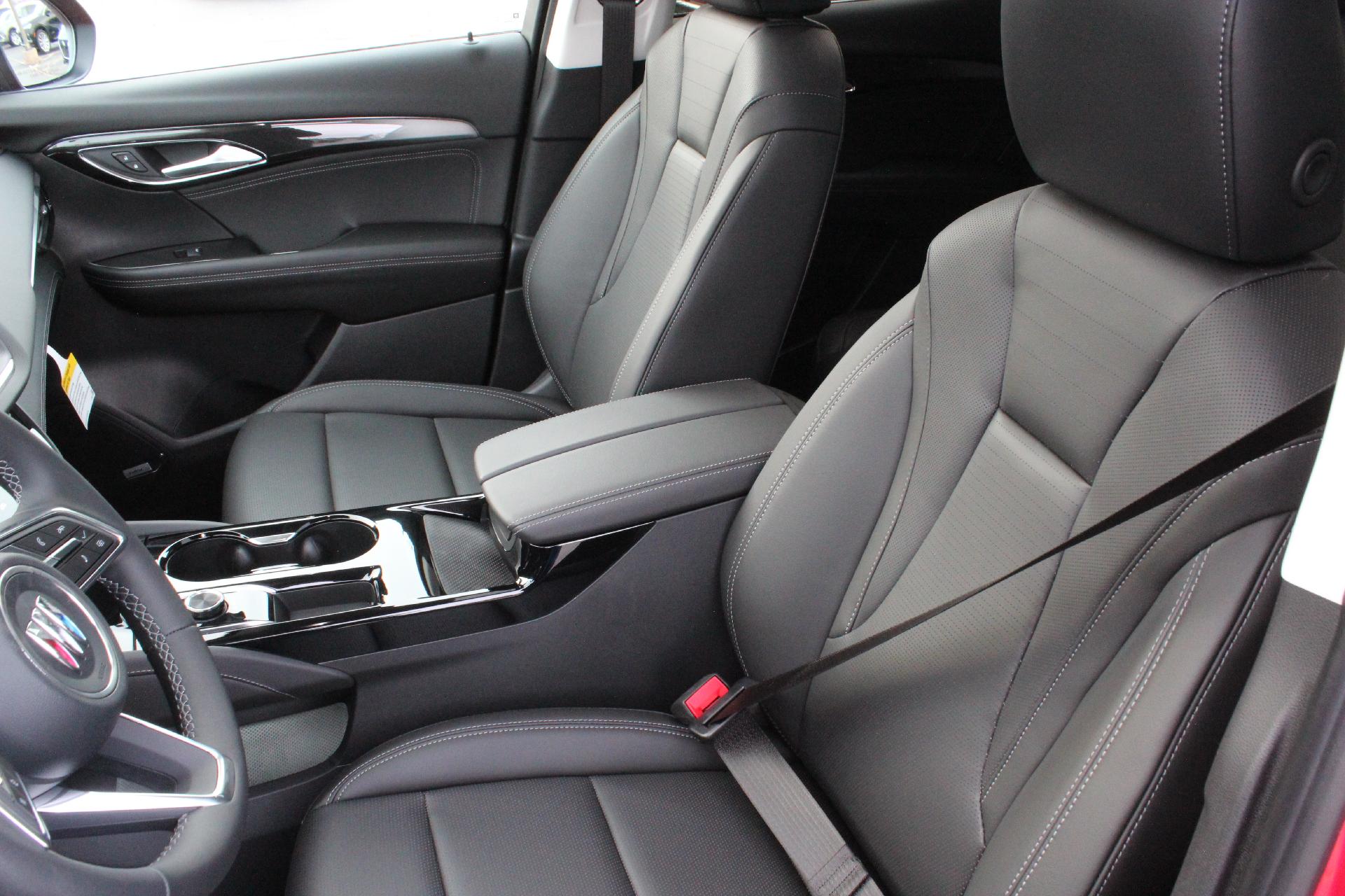 2025 Buick Envision Vehicle Photo in AURORA, CO 80012-4011