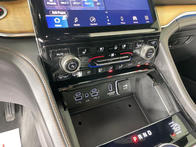 2023 Jeep Grand Cherokee L Vehicle Photo in GILBERT, AZ 85297-0402