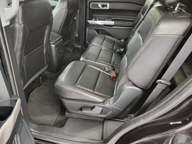 2024 Ford Explorer Vehicle Photo in NEENAH, WI 54956-2243