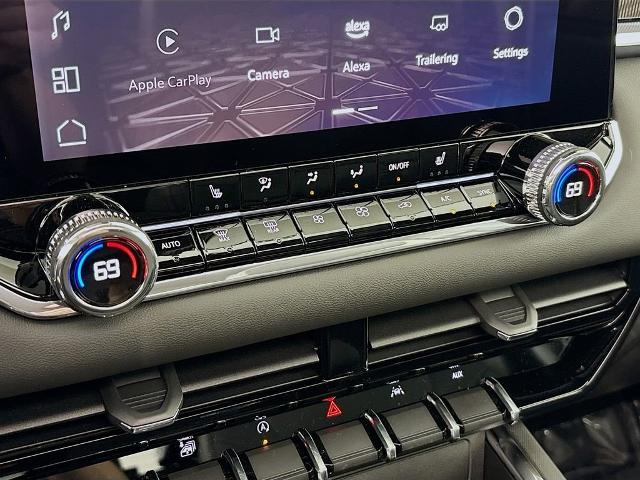 2025 GMC Canyon Vehicle Photo in PUYALLUP, WA 98371-4149