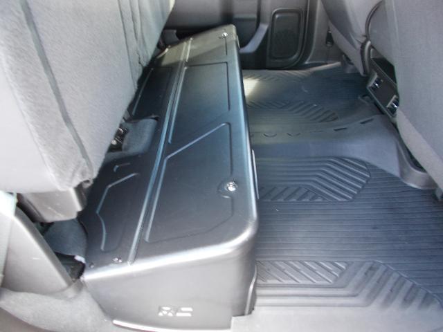 2021 Chevrolet Silverado 1500 Vehicle Photo in LOWELL, MA 01852-4336