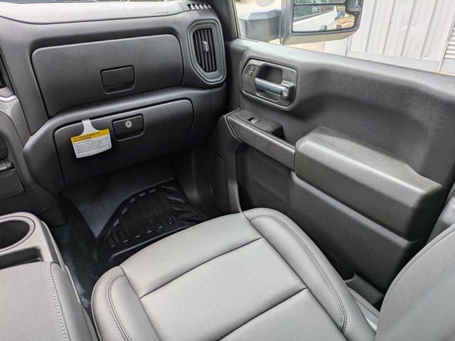 2025 Chevrolet Silverado 3500 HD Vehicle Photo in BRUNSWICK, GA 31525-1881