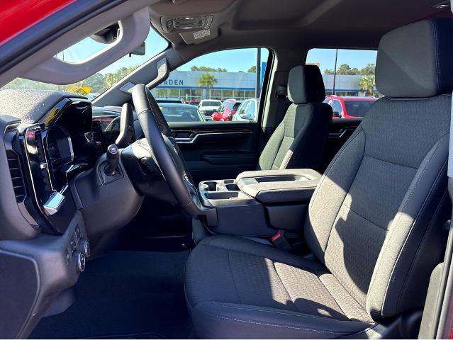 2024 Chevrolet Silverado 1500 Vehicle Photo in BEAUFORT, SC 29906-4218