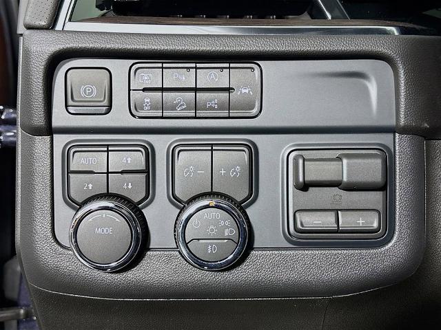 2026 Chevrolet Tahoe Vehicle Photo in PUYALLUP, WA 98371-4149