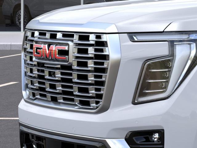 2026 GMC Yukon photo 13 of 32
