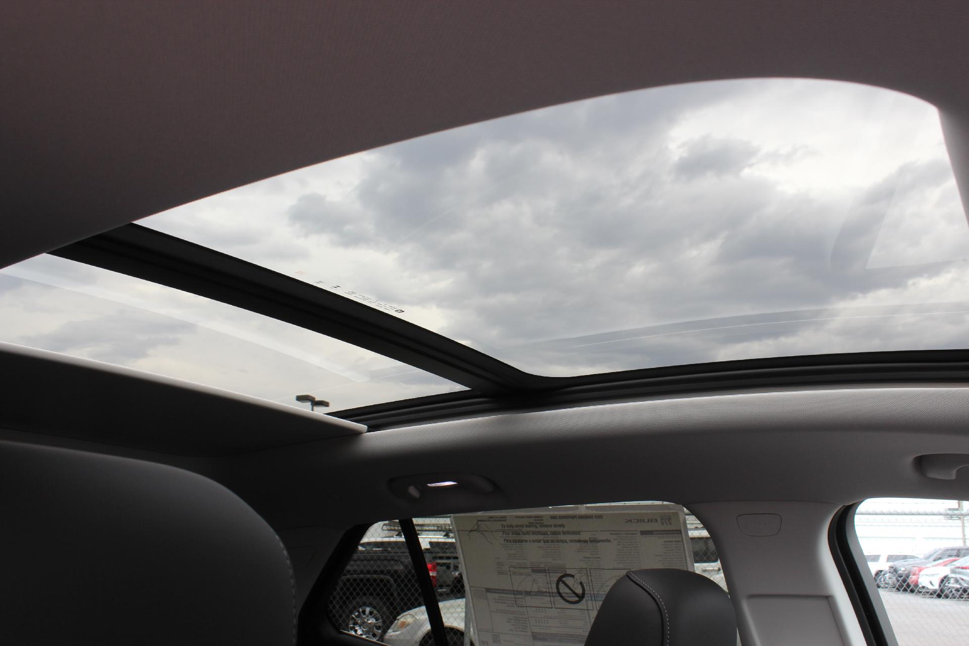 2025 Buick Envision Vehicle Photo in AURORA, CO 80012-4011