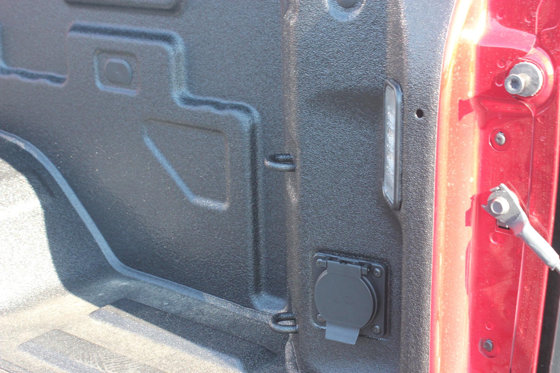 2025 GMC Sierra 2500 HD Vehicle Photo in AURORA, CO 80012-4011