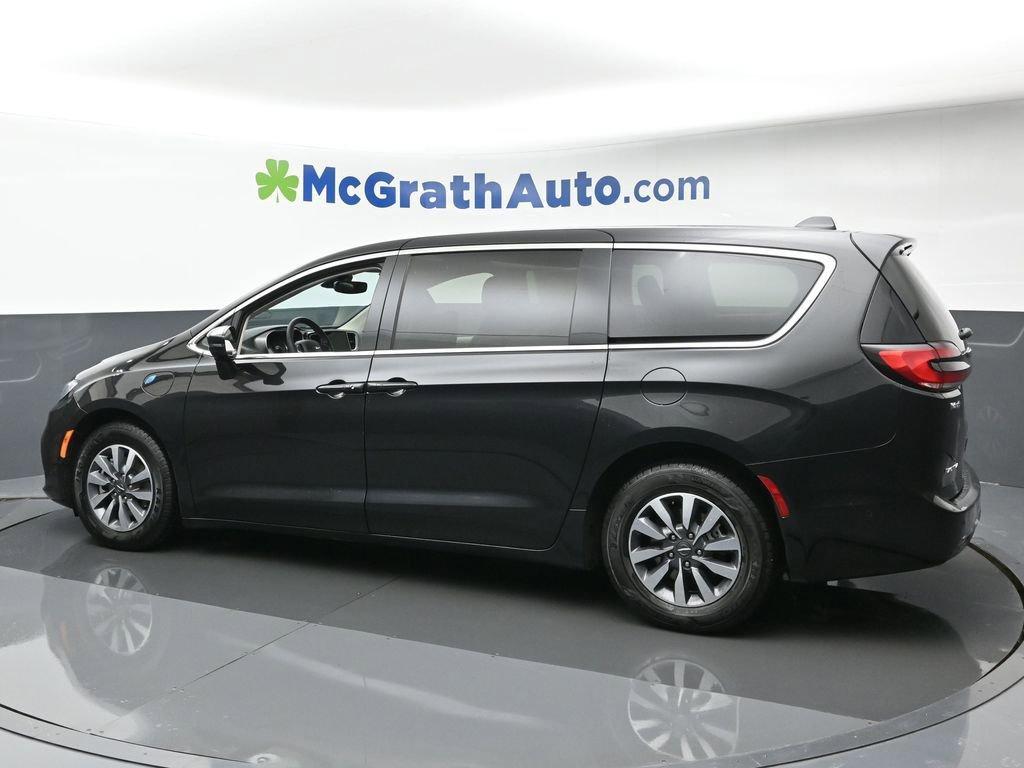 2022 Chrysler Pacifica Vehicle Photo in Cedar Rapids, IA 52402