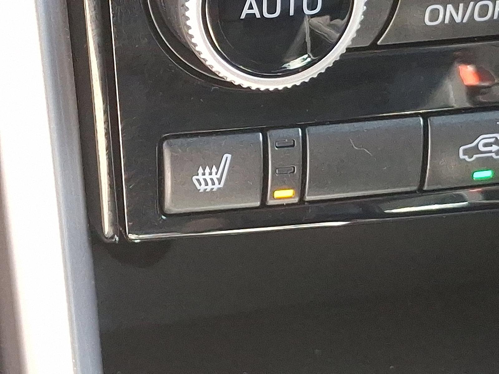 2022 Subaru Ascent Vehicle Photo in Trevose, PA 19053