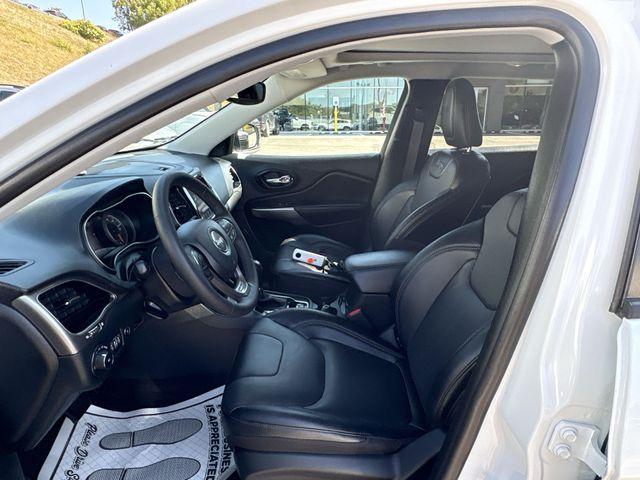 2022 Jeep Cherokee Vehicle Photo in Pleasant Hills, PA 15236