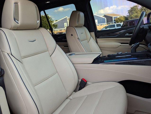 2023 Cadillac Escalade Vehicle Photo in San Antonio, TX 78230