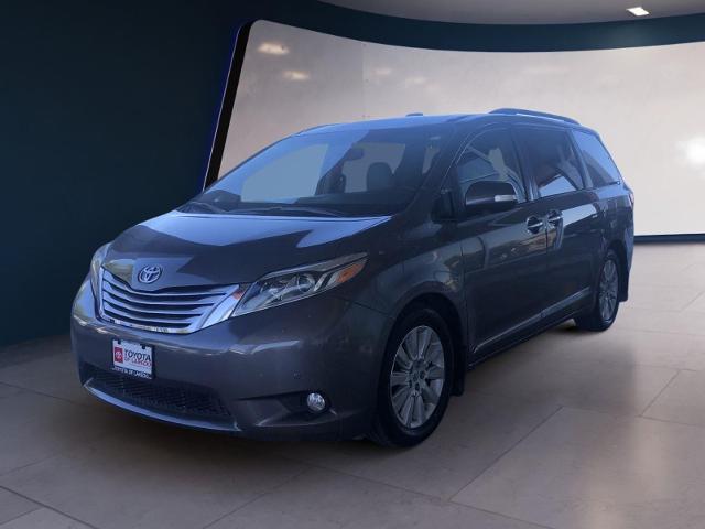 2016 Toyota Sienna Vehicle Photo in LAREDO, TX 78041-0006