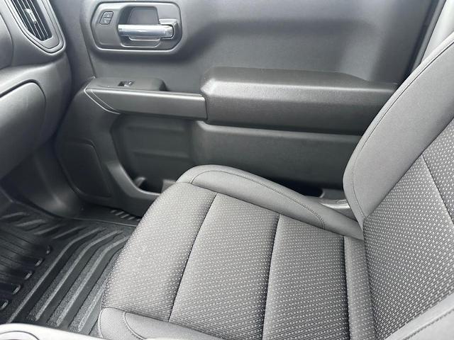 2025 GMC Sierra 1500 Vehicle Photo in COLUMBIA, MO 65203-3903
