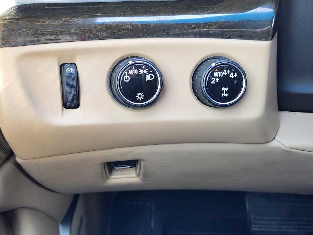 2018 Cadillac Escalade Vehicle Photo in DENTON, TX 76210-9321