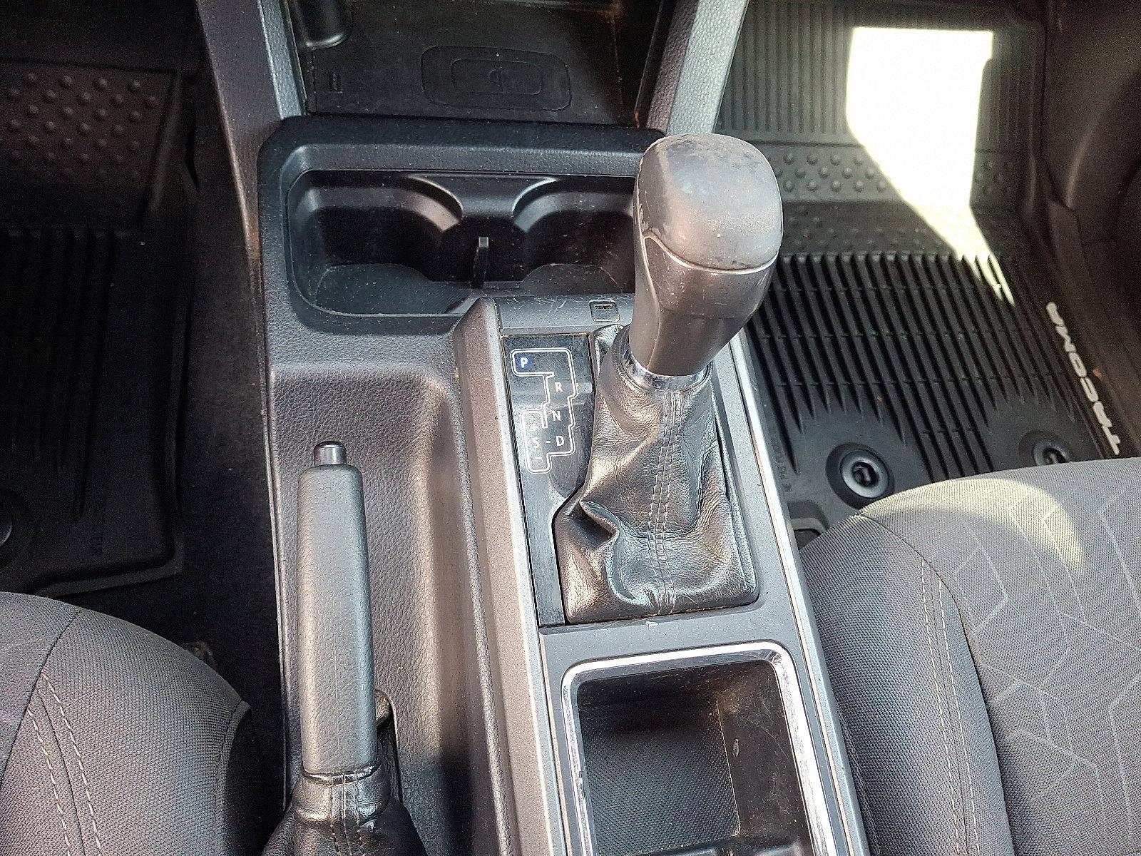 2019 Toyota Tacoma 4WD Vehicle Photo in BETHLEHEM, PA 18017-9401