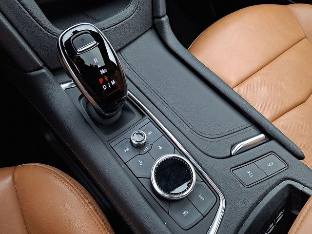 2024 Cadillac XT5 Vehicle Photo in DANBURY, CT 06810-5034