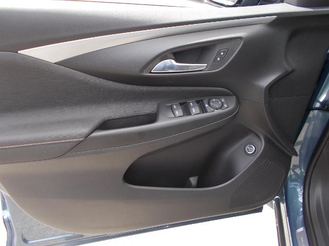 2025 Buick Envista Vehicle Photo in LOWELL, MA 01852-4336