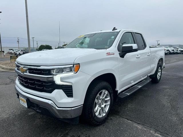 2023 Chevrolet Silverado 1500 Vehicle Photo in COLUMBIA, MO 65203-3903
