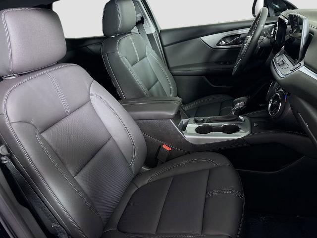 2025 Chevrolet Blazer Vehicle Photo in PUYALLUP, WA 98371-4149