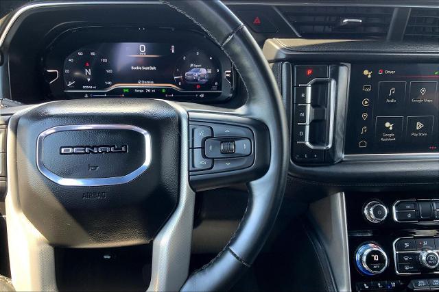 2024 GMC Yukon XL Vehicle Photo in TOPEKA, KS 66609-0000