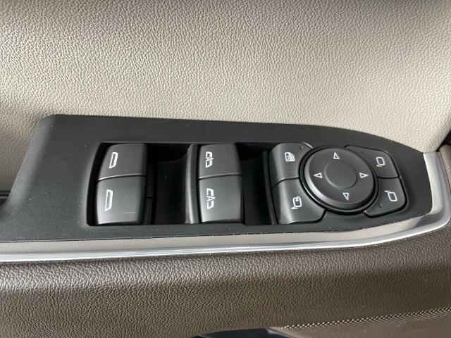 2024 GMC Sierra 1500 Vehicle Photo in GILBERT, AZ 85297-0402