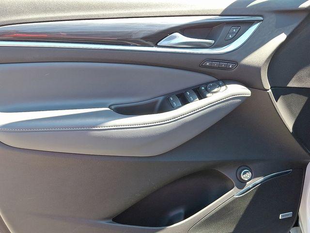 2024 Buick Enclave Vehicle Photo in DANBURY, CT 06810-5034
