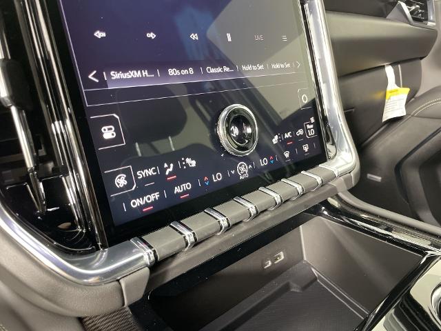 2025 GMC Yukon Vehicle Photo in GILBERT, AZ 85297-0402