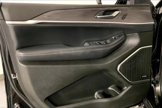 2022 Jeep Grand Cherokee L Vehicle Photo in INDEPENDENCE, MO 64055-1314