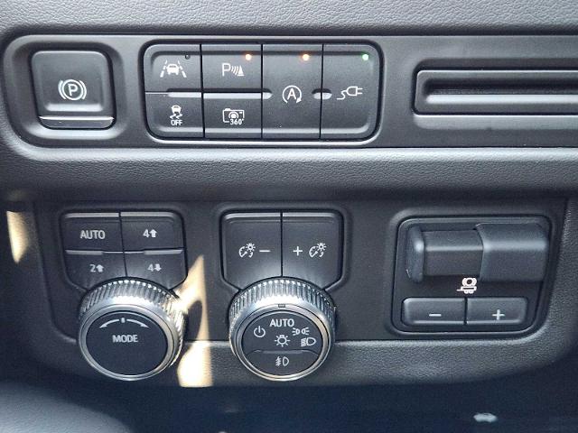 2022 GMC Yukon Vehicle Photo in DENTON, TX 76210-9321