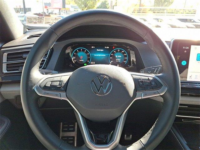 2024 Volkswagen Atlas Cross Sport Vehicle Photo in Willow Grove, PA 19090