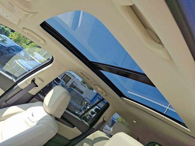2025 Cadillac XT6 Vehicle Photo in DANBURY, CT 06810-5034