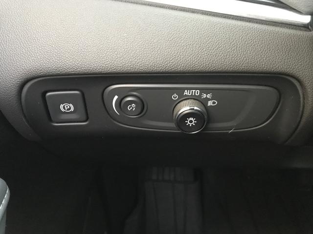 2020 Buick Enclave Vehicle Photo in GREEN BAY, WI 54303-3330