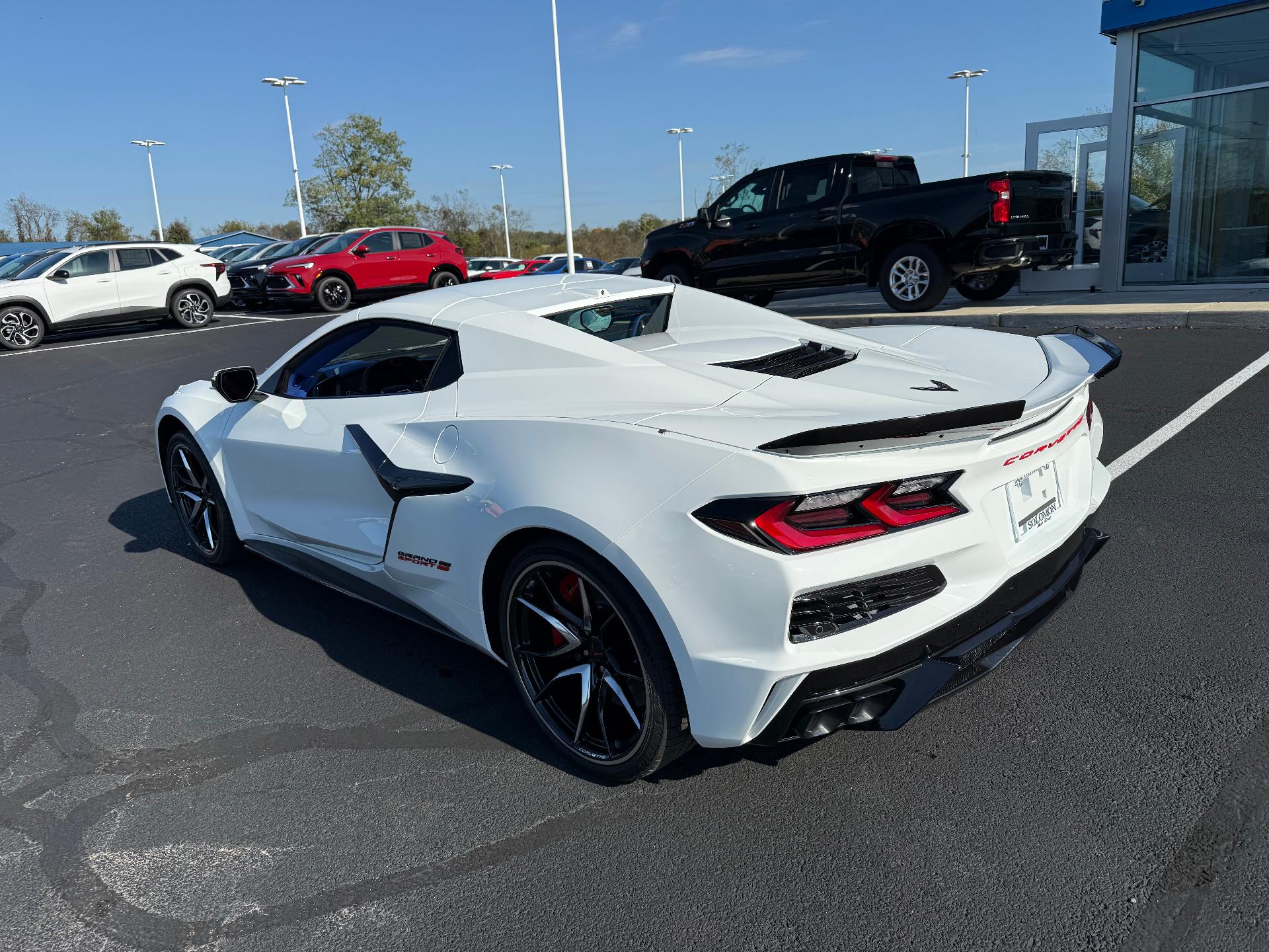 2027 Chevrolet Corvette Grand Sport photo 3 of 12
