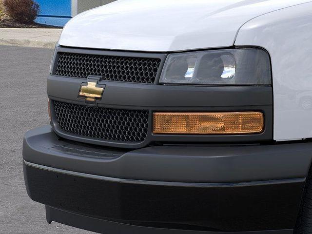 2025 Chevrolet Express Cargo 3500 Vehicle Photo in DANBURY, CT 06810-5034