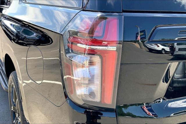 2023 Chevrolet Suburban Vehicle Photo in KANSAS CITY, MO 64114-4502