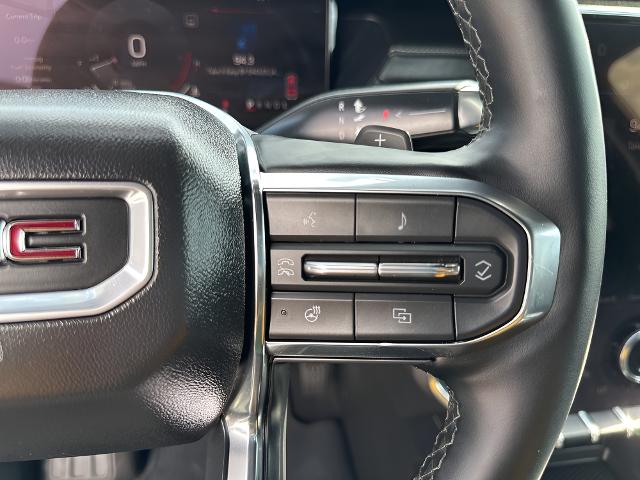 2025 GMC Acadia Vehicle Photo in MANITOWOC, WI 54220-5838