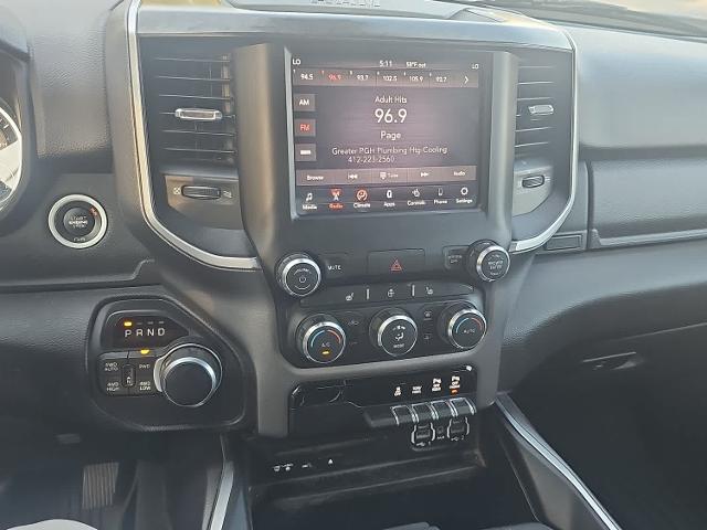 2019 Ram 1500 Vehicle Photo in MOON TOWNSHIP, PA 15108-2571