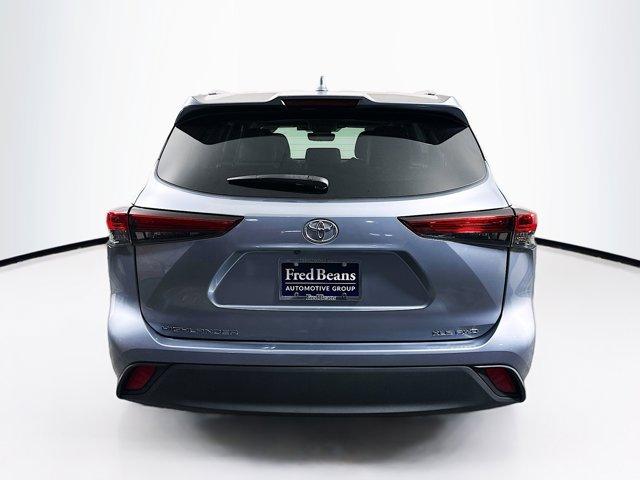 2021 Toyota Highlander Vehicle Photo in Flemington, NJ 08822