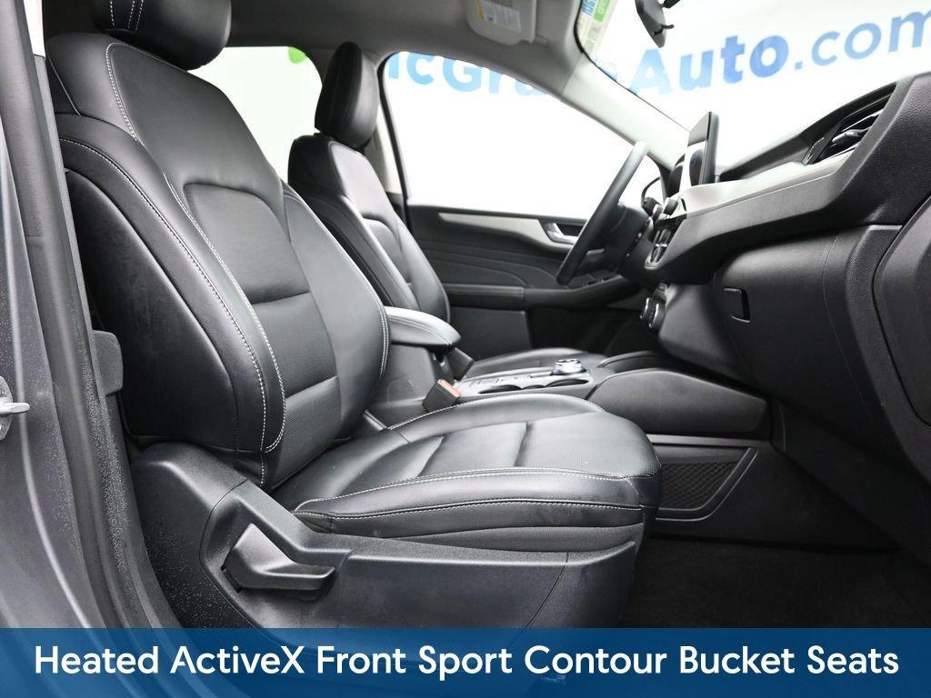 2021 Ford Escape Vehicle Photo in Cedar Rapids, IA 52402