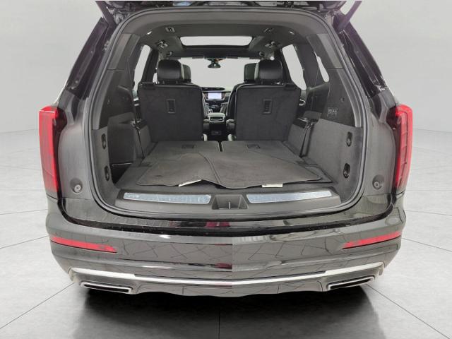 2025 Cadillac XT6 Vehicle Photo in NEENAH, WI 54956-2243