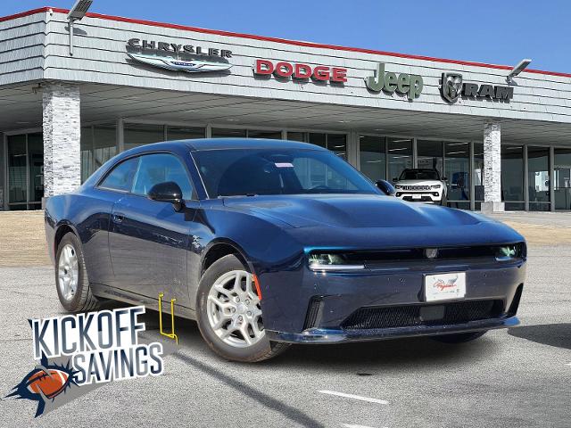 2025 Dodge Charger Daytona Vehicle Photo in Ennis, TX 75119-5114
