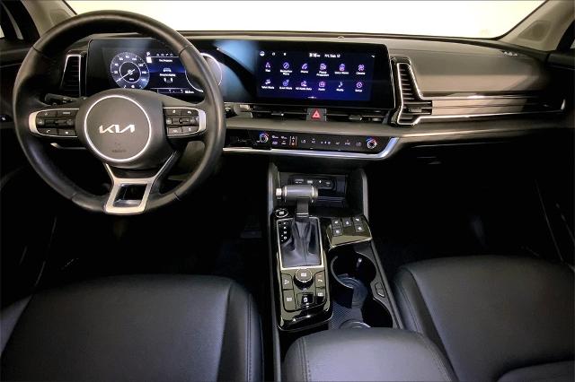 2023 Kia Sportage Vehicle Photo in Lees Summit, MO 64086